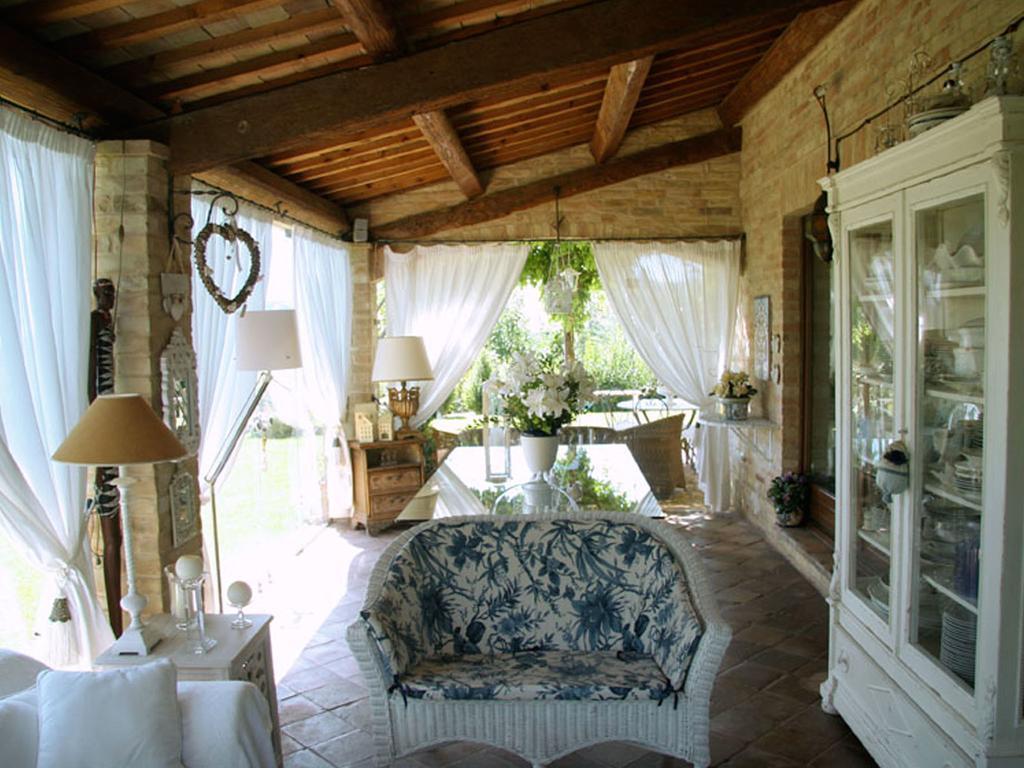 Villarondanella Фермо Экстерьер фото