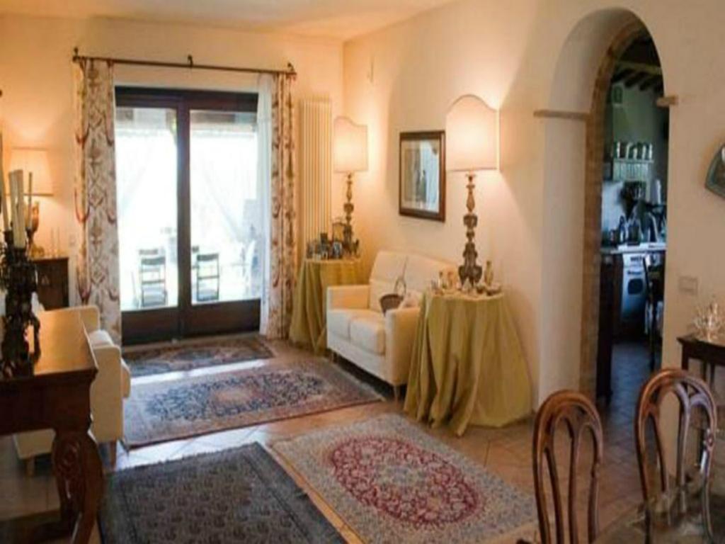 Villarondanella Фермо Экстерьер фото